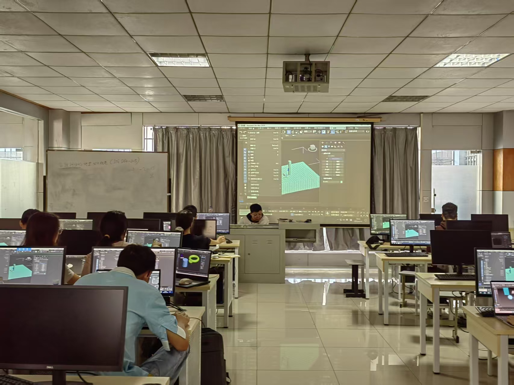 武昌理工大学